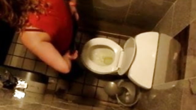 فحش آن لائن کوئی رجسٹریشن عرب کالج کے دوست کی جاسوسی جب بیت الخلا میں لندن