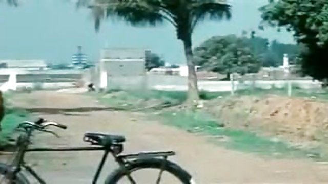 فحش آن لائن کوئی رجسٹریشن تامل ہندی میں گیت ظاہر بلیو فلم - منظر 1